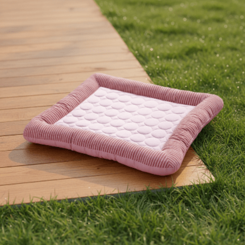 tapis rafraichissant chien - Coussin de refroidissement respirant - au royaume des chiens