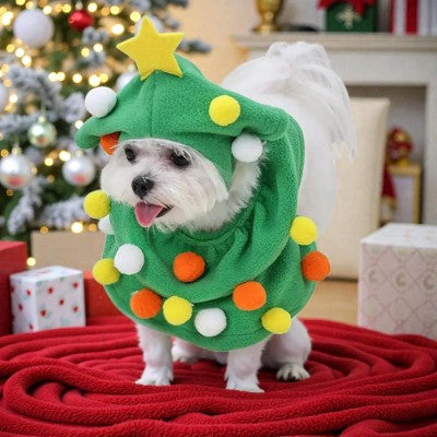 Costume-pour-chien-sapin-de-Noel-mignon-pres-du-sapin