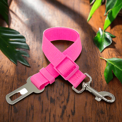 Harnais-pour-chien-voiture-rose
