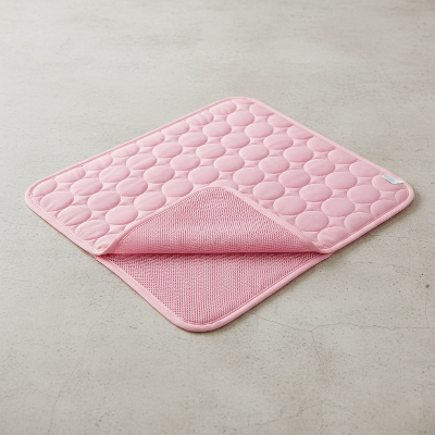 Tapis rafraîchissant chien - lit froid d'été auto-refroidissant-tapis-rafra-chissant-rose